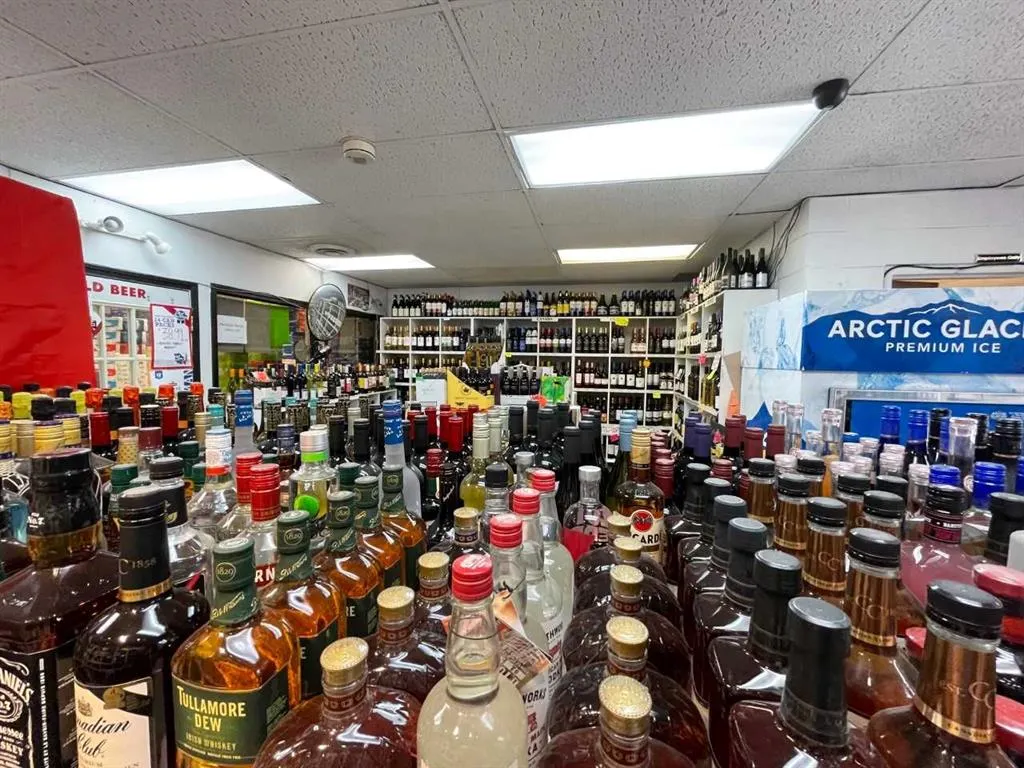 123 Centre Street NE, #123