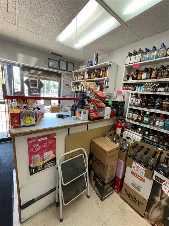 123 Centre Street NE, #123