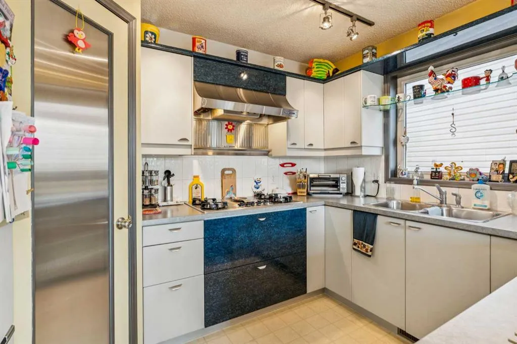 142 Elizabeth Way SE
