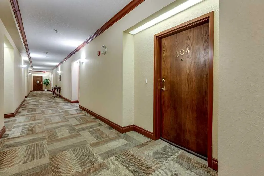5300 48 Street, #304