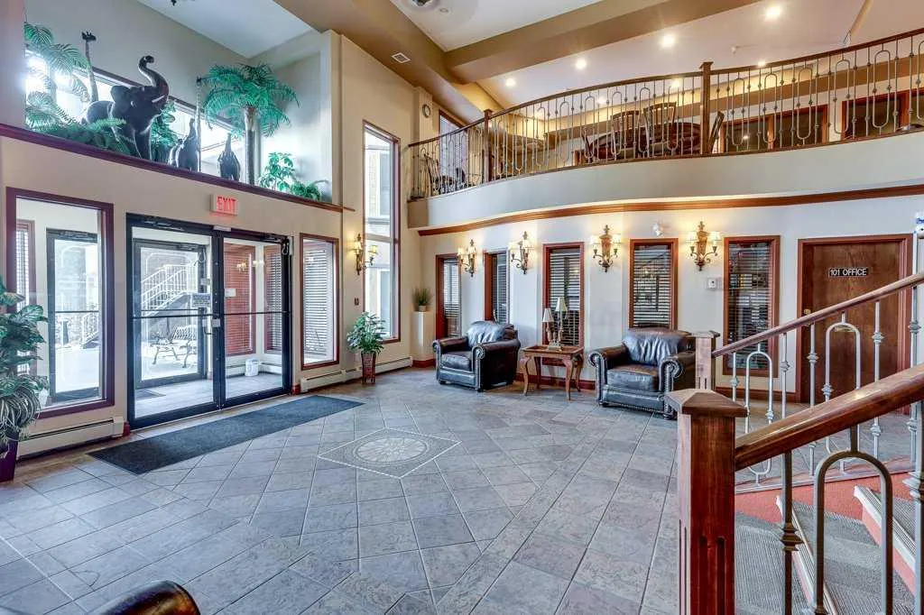 5300 48 Street, #304