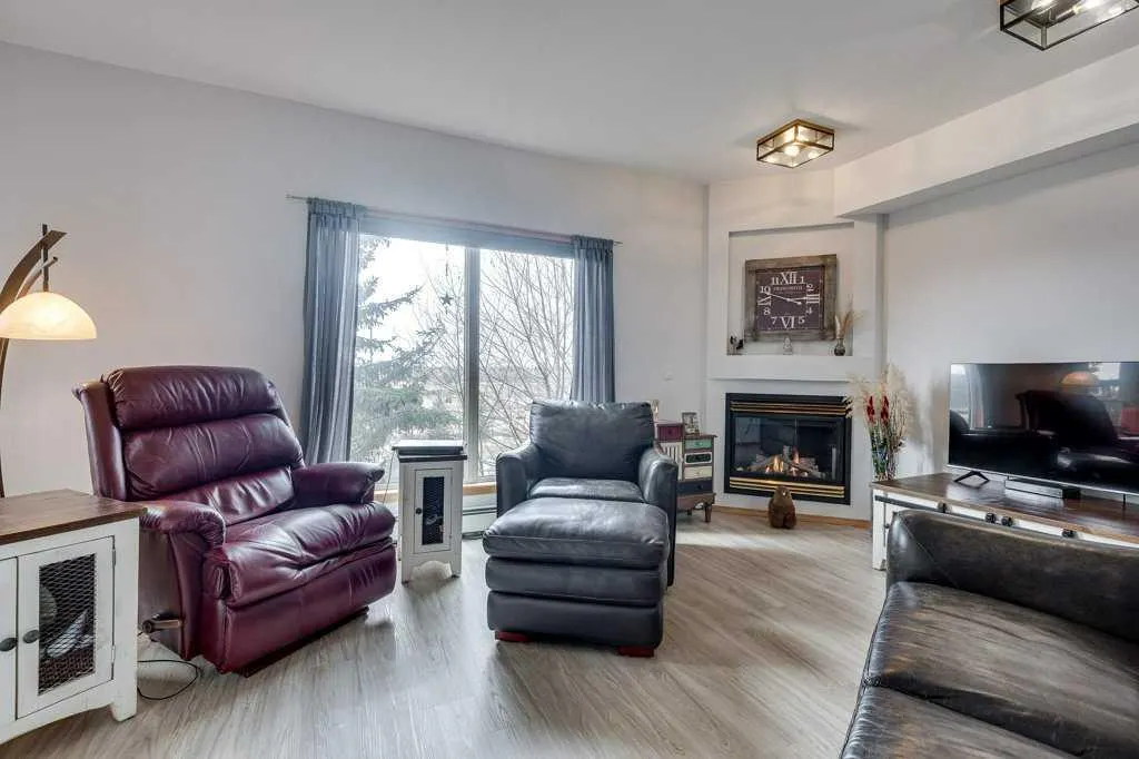 5300 48 Street, #304