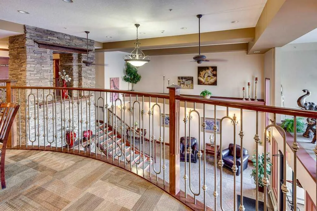 5300 48 Street, #304
