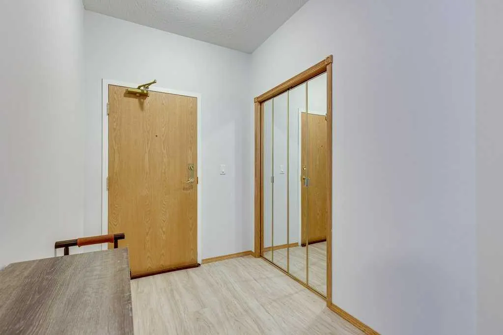5300 48 Street, #304