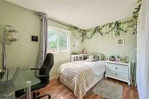 47 Doverglen Crescent SE
