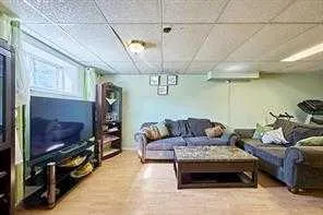 47 Doverglen Crescent SE