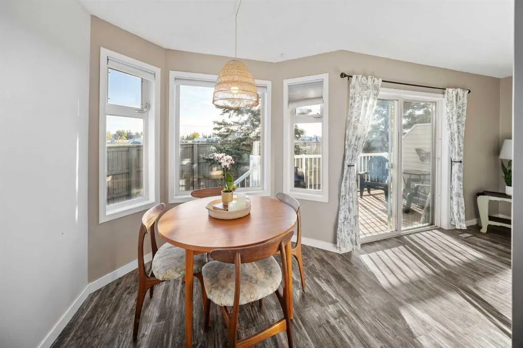 567 Edmonton Trail NE, #12