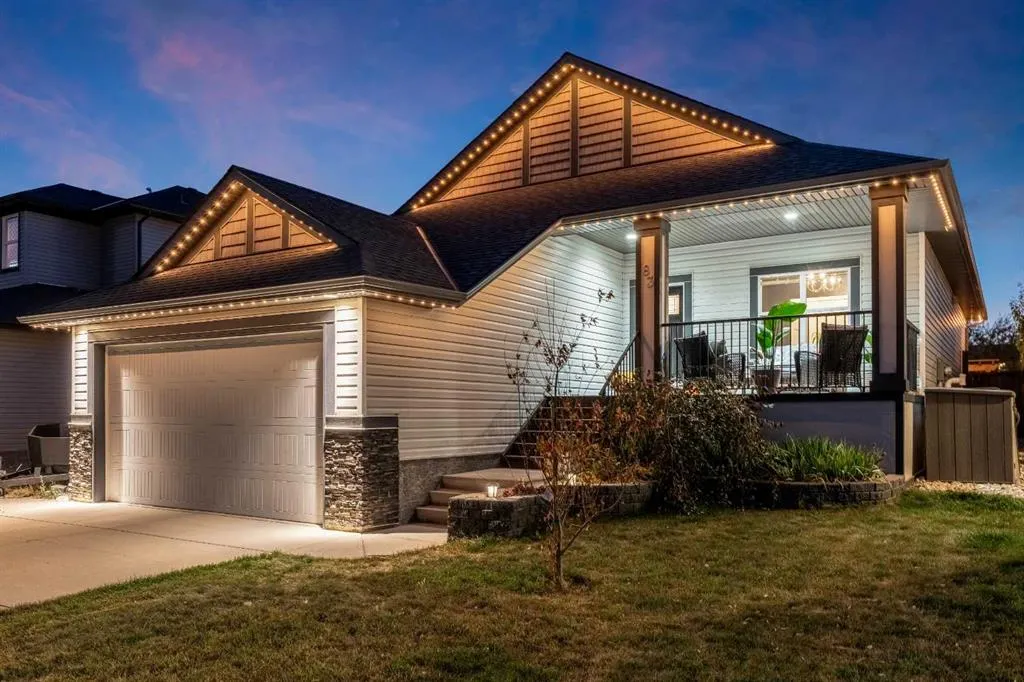 83 Hanson Drive NE