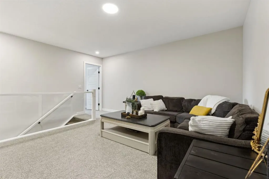62 Setonstone Passage SE