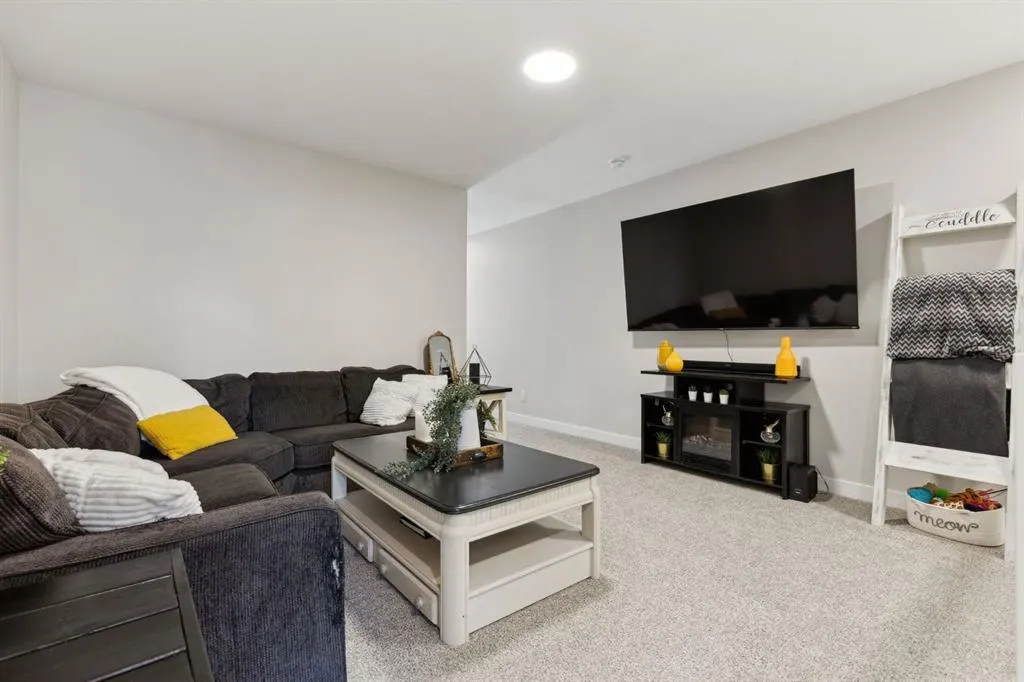 62 Setonstone Passage SE