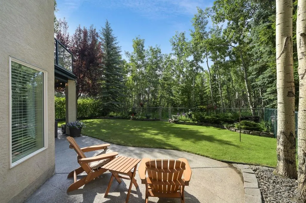 1458 Strathcona Drive SW