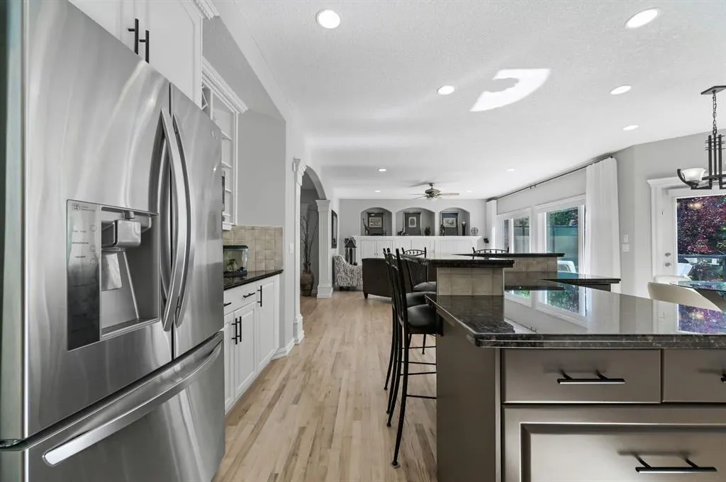 1458 Strathcona Drive SW