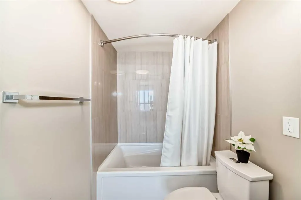 225 11 Avenue SE, #2805