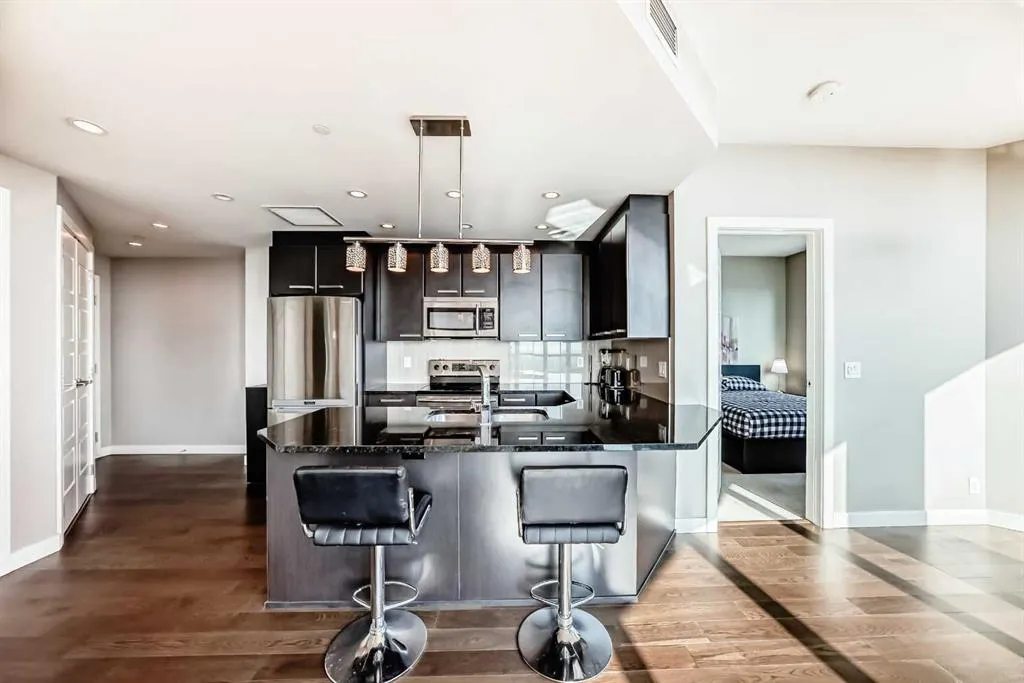 225 11 Avenue SE, #2805