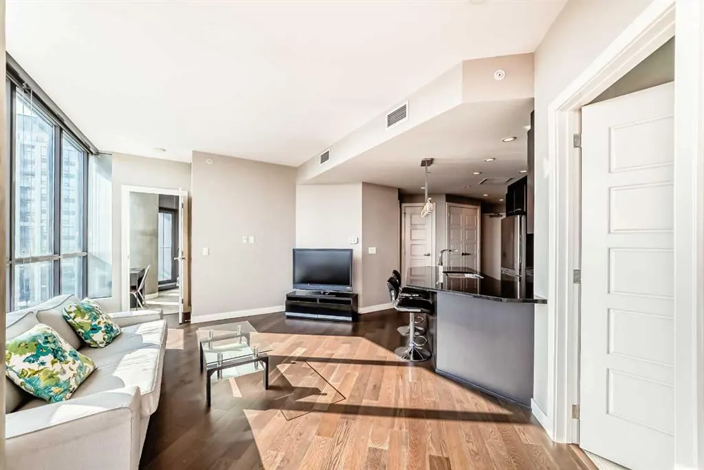 225 11 Avenue SE, #2805