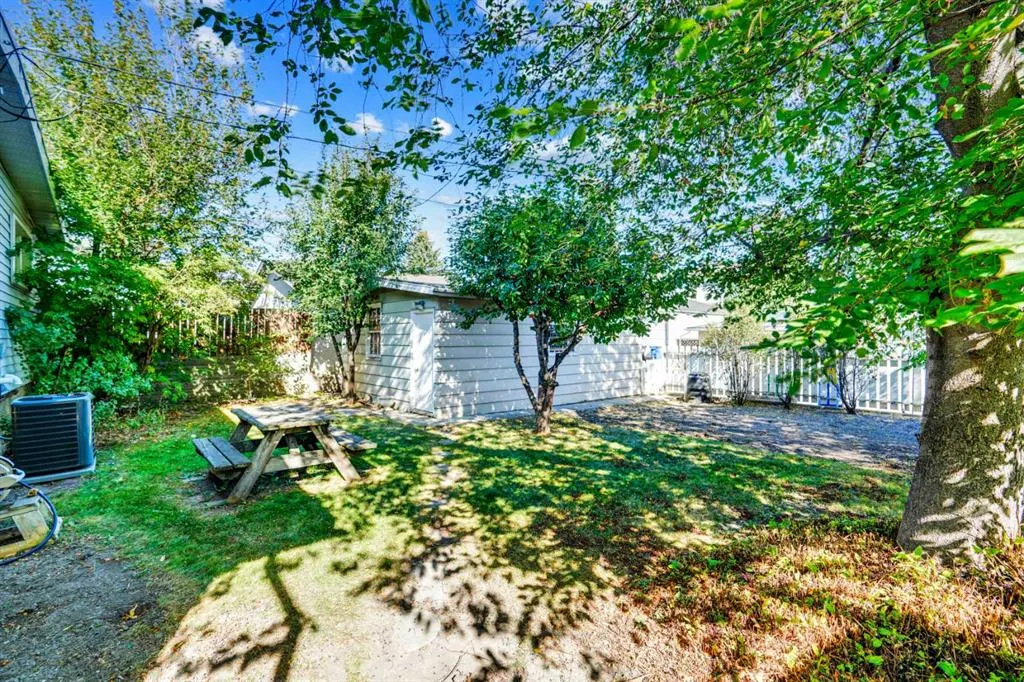 924 Mayland Drive NE