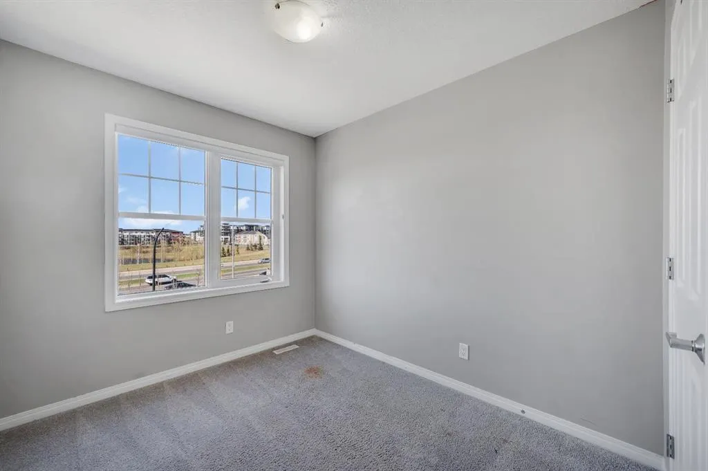 341 Cityscape Court NE