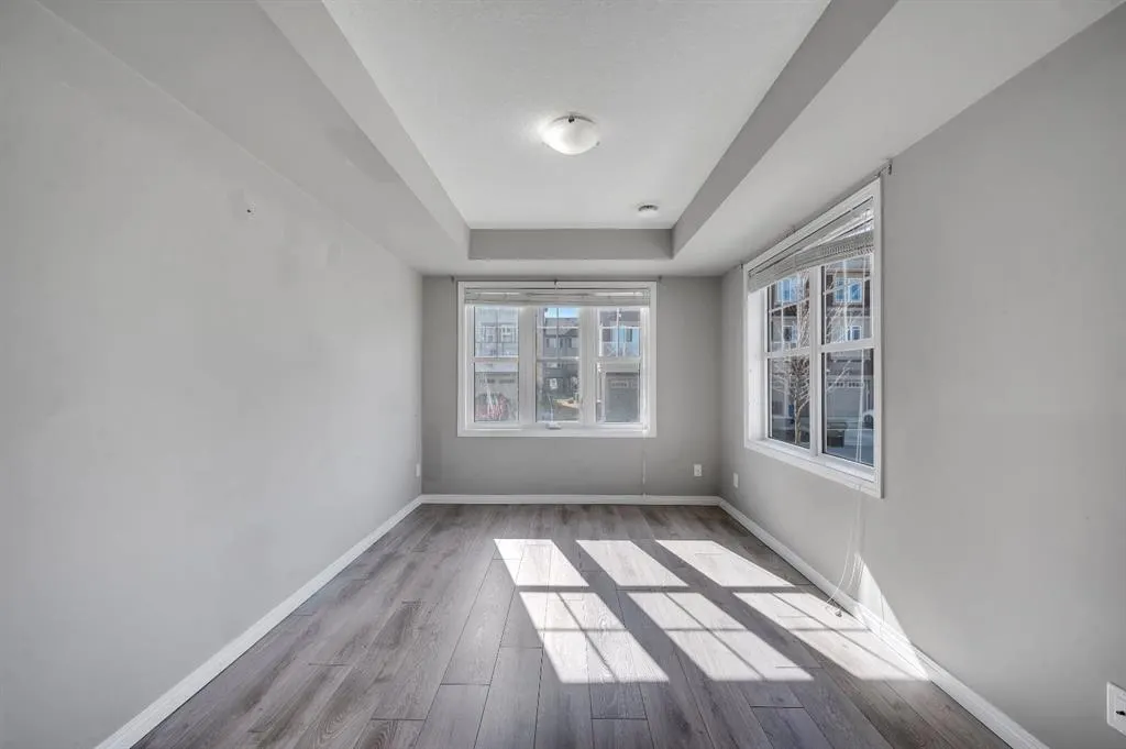 341 Cityscape Court NE