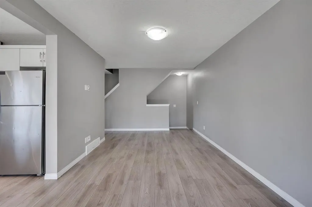 341 Cityscape Court NE