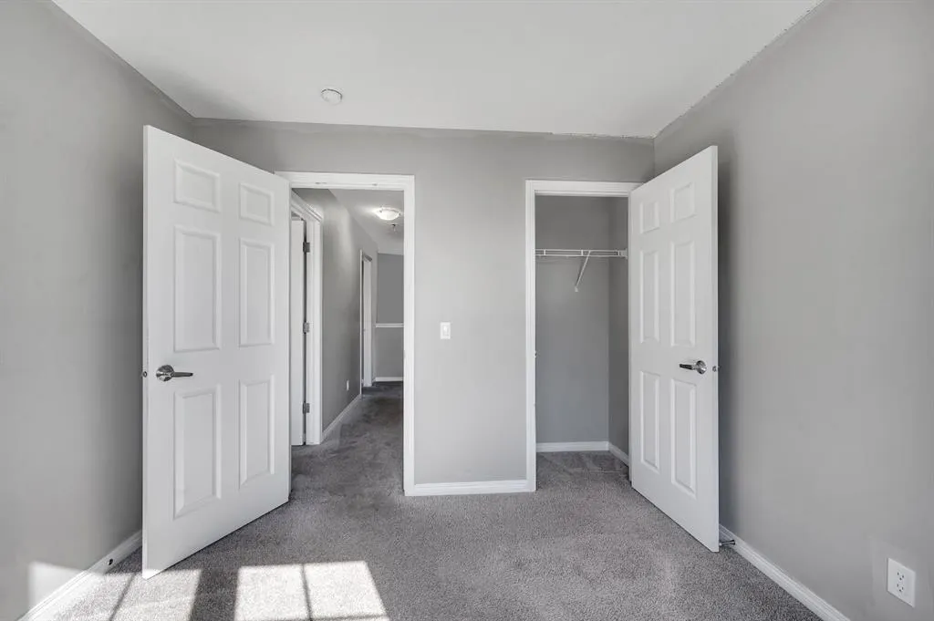 341 Cityscape Court NE