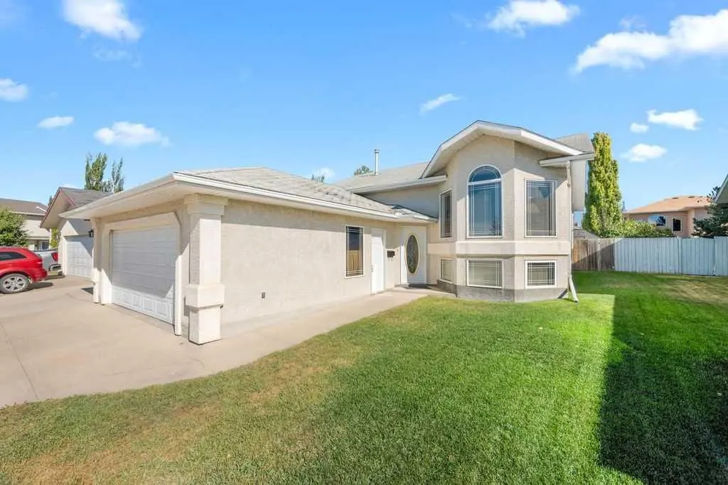 3605 65 Avenue