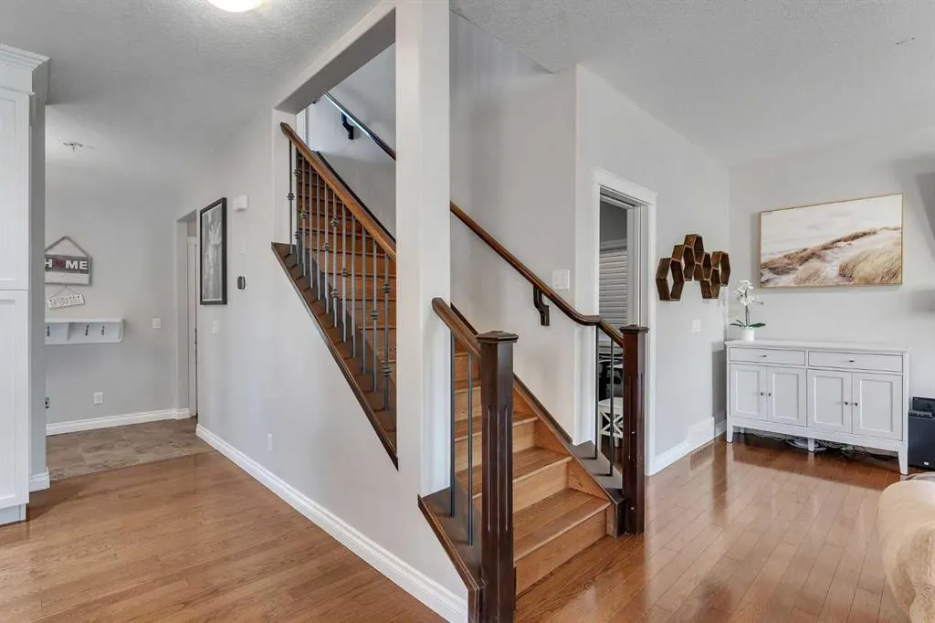 101 Bayside Court SW
