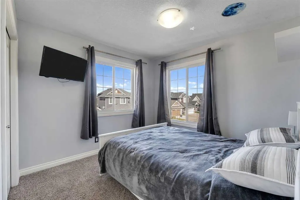 101 Bayside Court SW