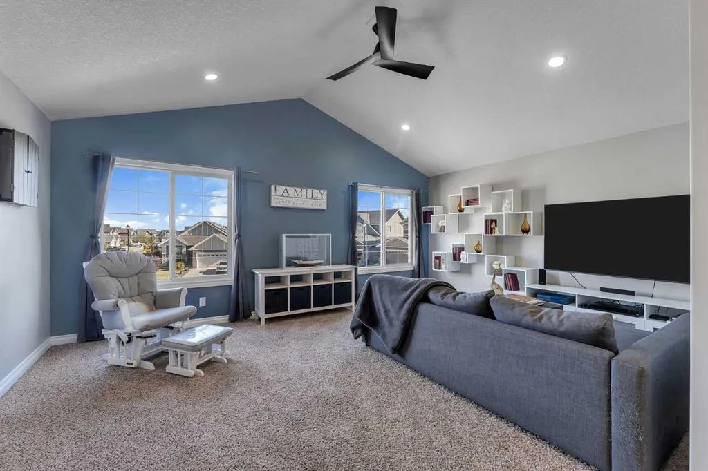 101 Bayside Court SW