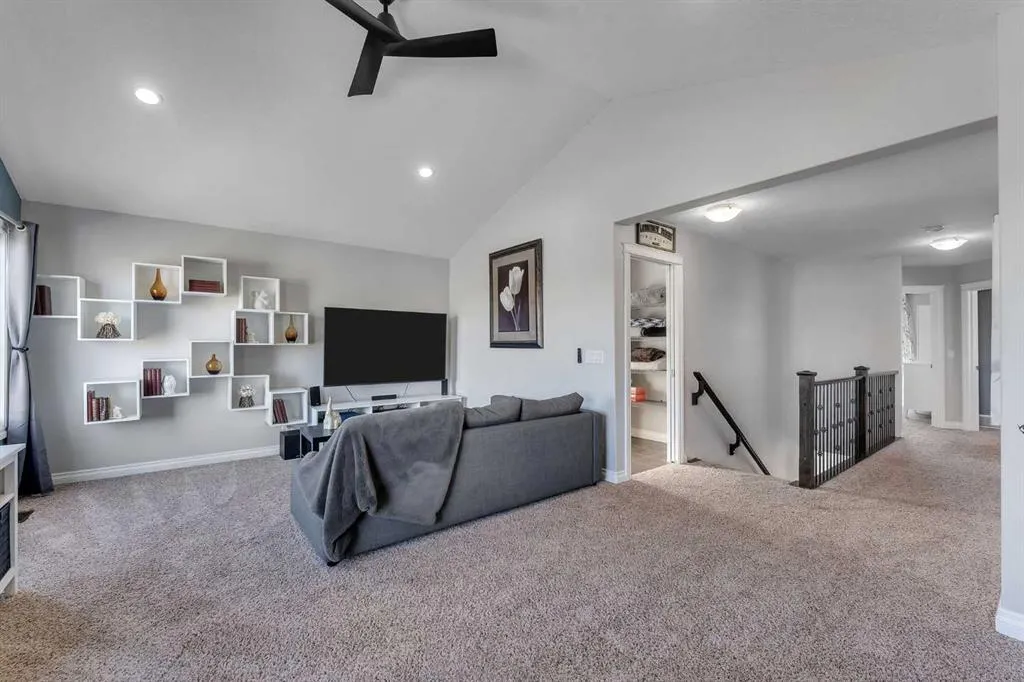 101 Bayside Court SW