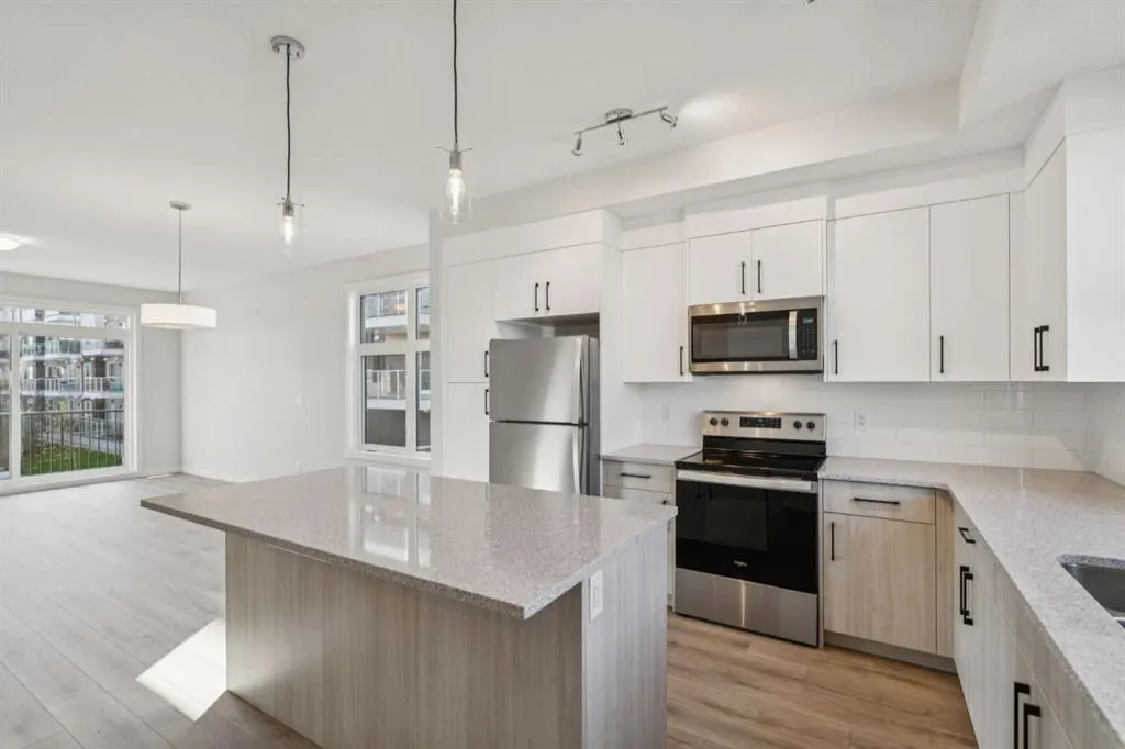 400 Belmont Street SW, #110
