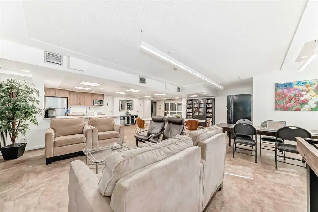 9800 Horton Road SW, #102
