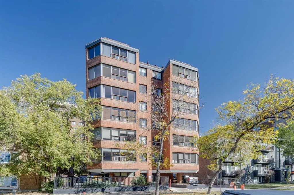626 15 Avenue SW, #302