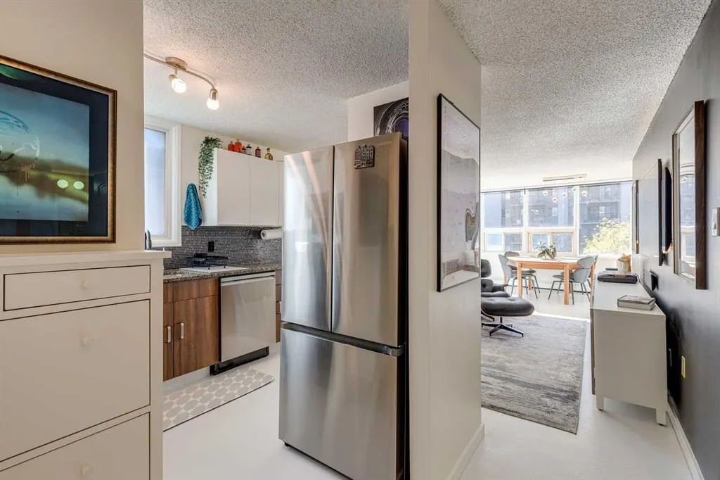626 15 Avenue SW, #302