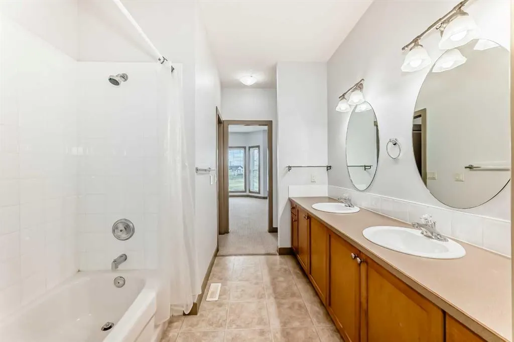 33 Speargrass Boulevard