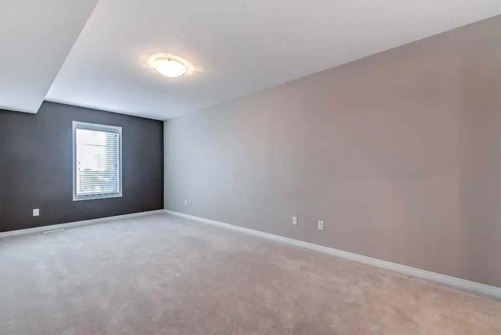 298 Somerset Way SE, #32