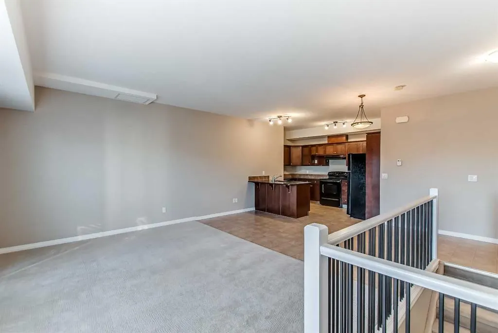 298 Somerset Way SE, #32