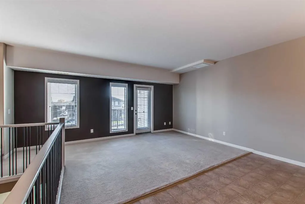 298 Somerset Way SE, #32