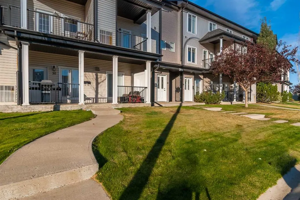 298 Somerset Way SE, #32