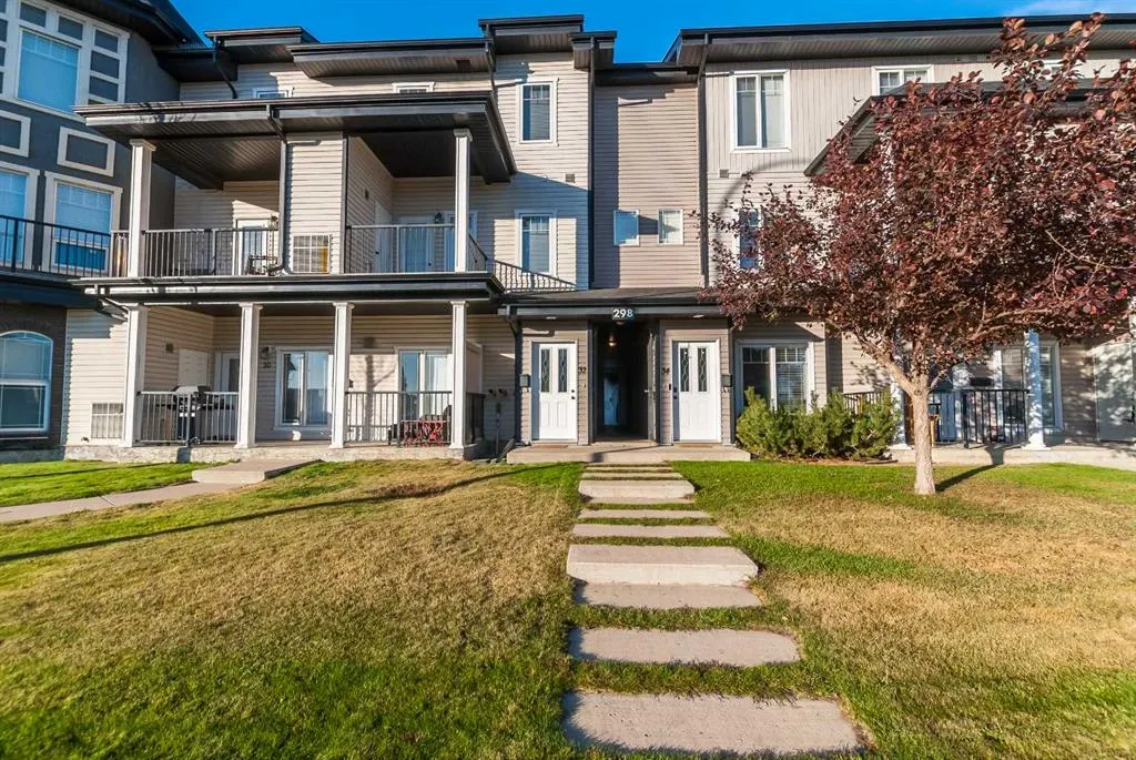 298 Somerset Way SE, #32