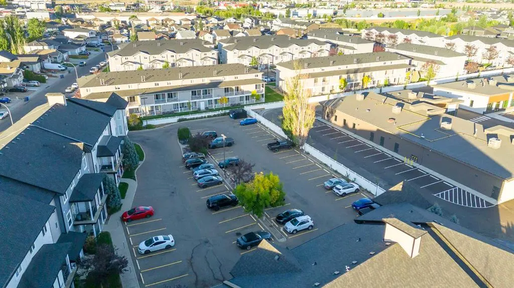 298 Somerset Way SE, #32