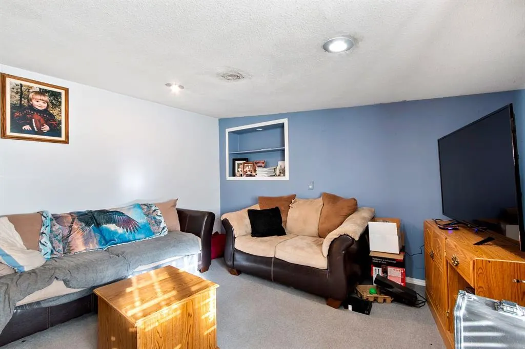 5103 61 Avenue, #21