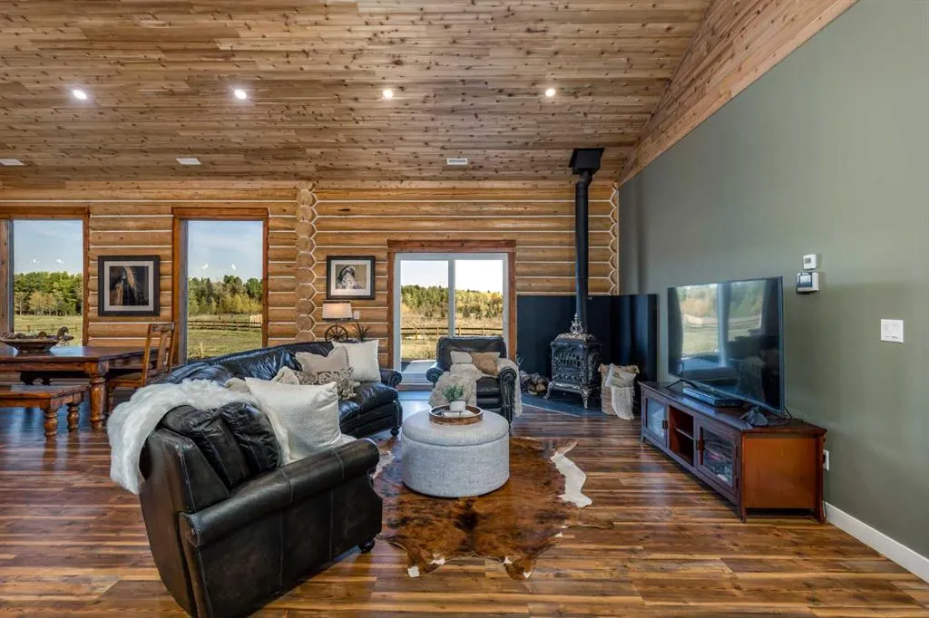 32101 Range Road 50