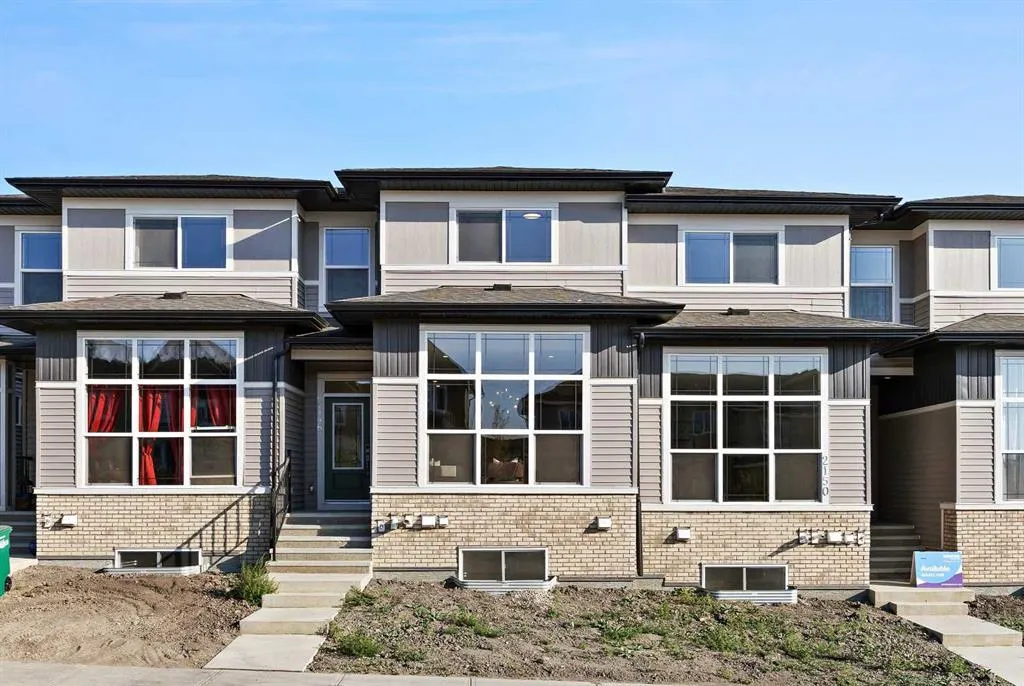 2146 Bayview Drive SW