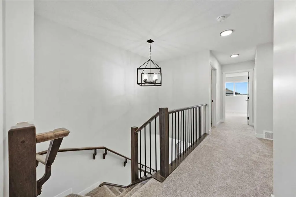 2146 Bayview Drive SW