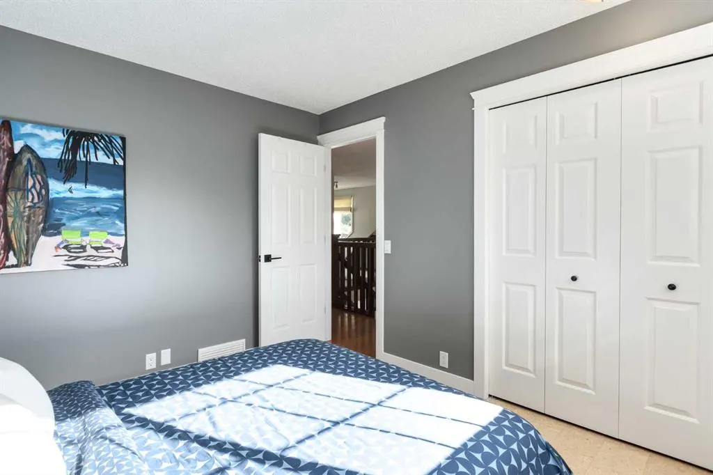 4 Wood Willow Place SW