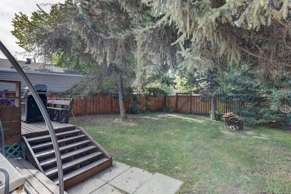 6910 94 Street