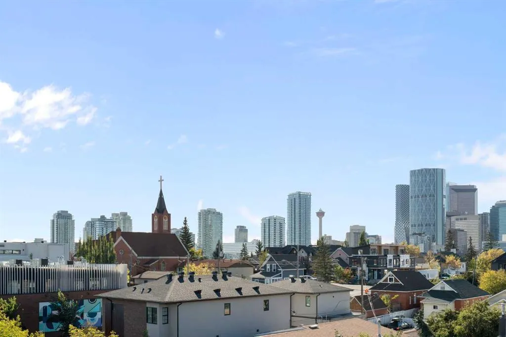 830 Centre Avenue NE, #406