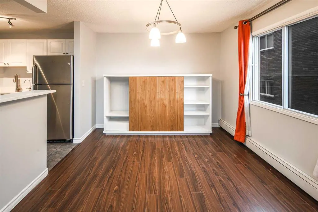 545 18 Avenue SW, #310