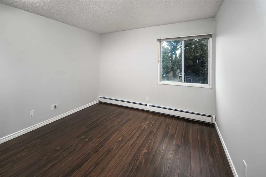 545 18 Avenue SW, #310