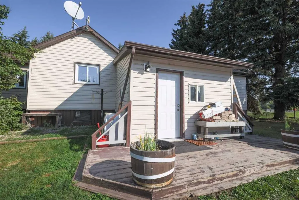 3432 Township Rd 360